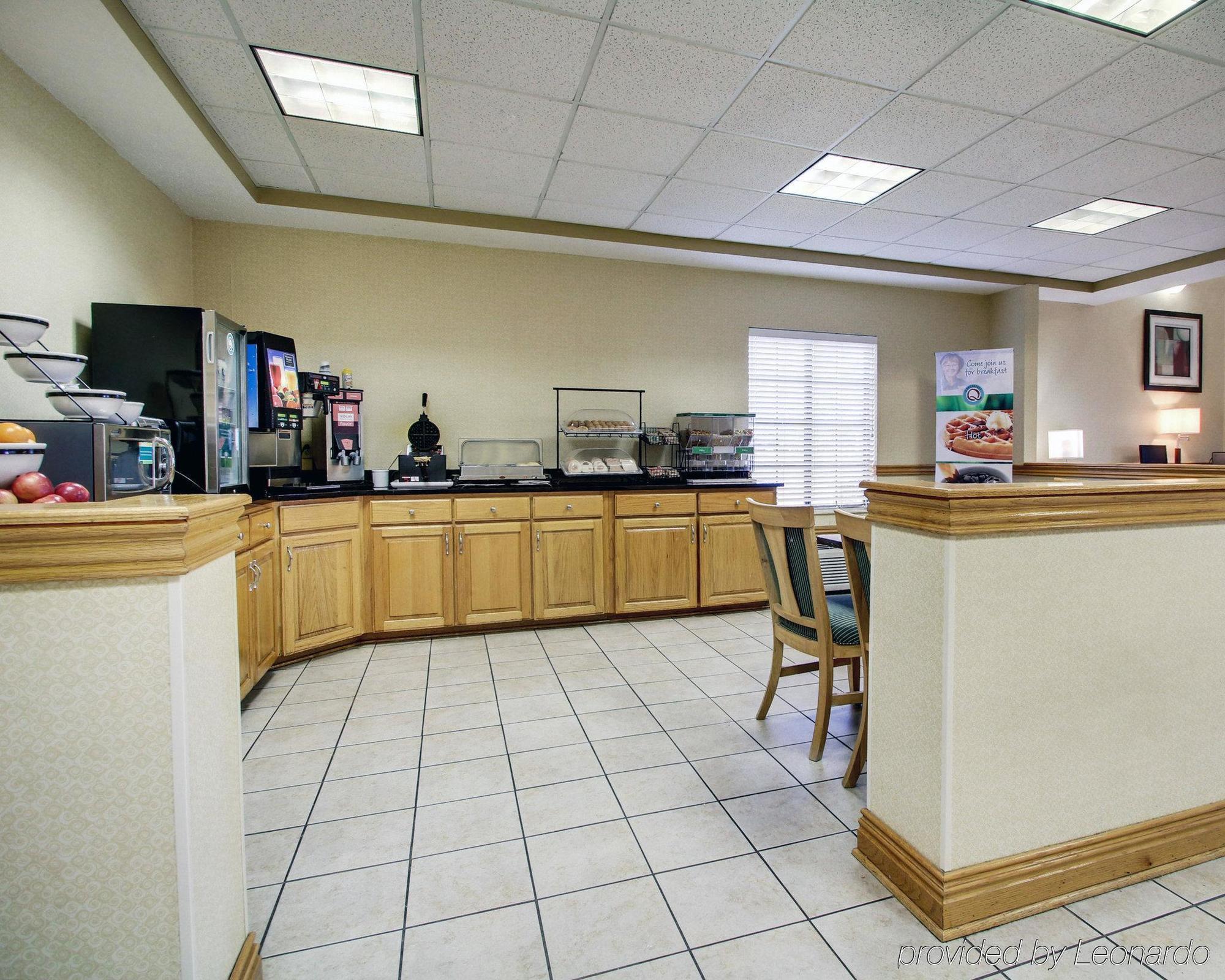 Columbia Inn & Suites Esterno foto
