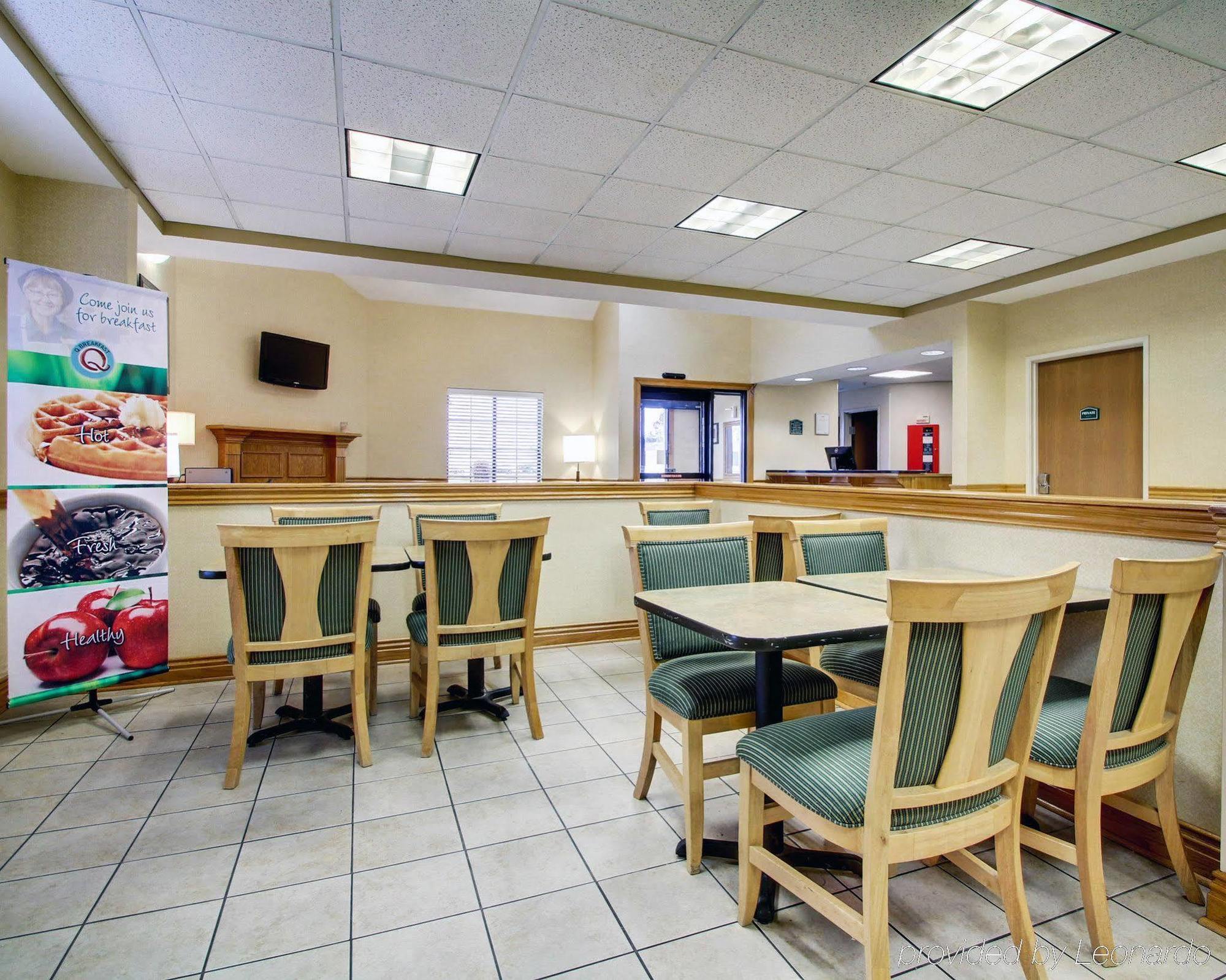 Columbia Inn & Suites Esterno foto