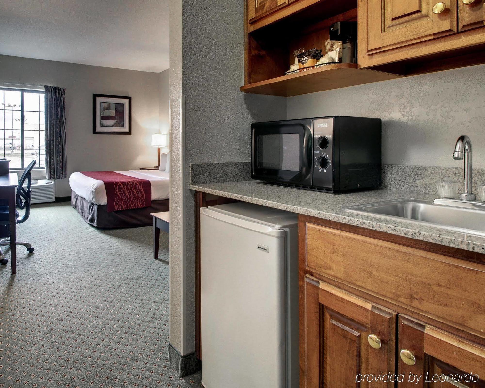 Columbia Inn & Suites Esterno foto